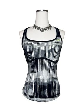 Nike Black, Gray & White Striped Workout Tank Top Size Large